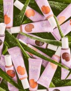 essence SKIN tint könnyű hidratáló alapozó SPF 30 árnyalat 30 30 ml
