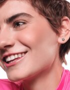 essence Soft Touch bronzosító matt hatással árnyalat 10 whipped buttercup 10 g