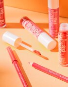 essence TINTED kiss hidratáló ajakfény árnyalat 03 4 ml