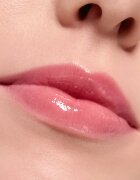 essence WHAT THE FAKE! dúsító ajakfény árnyalat 100 Sheer Genius 4 ml
