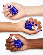 Essie Snow White körömlakk árnyalat brave and true 13.5 ml