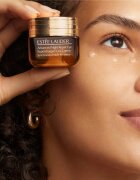 Estée Lauder Advanced Night Repair Eye Supercharged Gel-Creme Synchronized Multi-Recovery regeneráló szemkrém géles textúrájú 15 ml