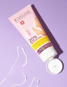 Eveline Cosmetics Revitalum regeneráló és hidratáló krém lábfejre 75 ml