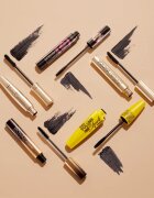 Eveline Cosmetics Volume Celebrities szempillaspirál a dús pillákért árnyalat Deep Black 9 ml