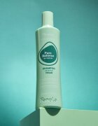 Fanola Vitamins Pure Balance Shampoo tisztító sampon zsíros korpa ellen 350 ml