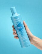Fanola Vitamins Sensi Delicate Shampoo finom állagú tisztító sampon nyugtató hatással 350 ml