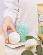 Folk & Flora Eucalyptus fürdőgolyó nyugtató hatással 130 g