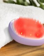 FOREO FLIP™ Play Advanced 3-in-1 fésű LED megvilágítással I Lilac You 1 db