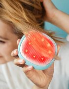 FOREO FLIP™ Play Advanced 3-in-1 fésű LED megvilágítással Ice Ice Baby 1 db