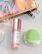 FOREO LUNA™4 Go szónikus tisztító készülék utazásra Pistachio