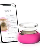 FOREO UFO™ 3 5-in-1 szónikus készülék az arcmaszk hatásának felgyorsítására Fuchsia 1 db