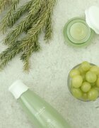Frudia Green Grape hidratáló géles krém a pórusok összehúzására 10 g