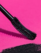 Gabriella Salvete Level Up Volume Mascara dúsító és göndörítő szempillaspirál árnyalat Black 9 ml