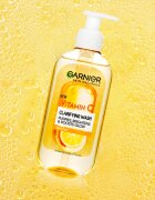 Garnier Vitamin C Fényesítő tisztító gél az arcra 200 ml