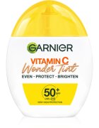 Garnier Vitamin C Wonder Tint gyengéd tonizáló fluid SPF 50+ árnyalat Muedium 40 ml
