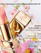 GUERLAIN KissKiss Bee Glow tápláló és hidratáló ajakbalzsam árnyalat 389 Pearly Peach 3.2 g