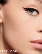 GUERLAIN Noir G Graphic Liner szemhéjtus tollban vízálló árnyalat 01 Black 055 ml