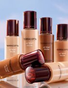 GUERLAIN Terracotta Le Teint Glow élénkítő folyékony make-up természetes hatásért árnyalat 35W Warm 35 ml