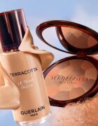 GUERLAIN Terracotta Le Teint Glow élénkítő folyékony make-up természetes hatásért árnyalat 35W Warm 35 ml