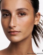 GUERLAIN Terracotta Light élénkítő bronzosító púder limitált kiadás árnyalat 03 Medium Warm 10 g