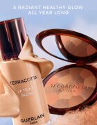 GUERLAIN Terracotta Light élénkítő bronzosító púder limitált kiadás árnyalat 03 Medium Warm 10 g