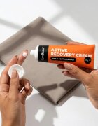 GymBeam Active Recovery Cream masszázskrém az izmokra és az izületekre 100 g