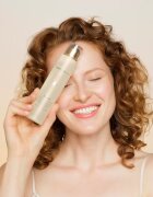 Health Labs Care Glow On Body Exfoliating Serum feszesítő hámlasztó szérum 2% szalicilsavval 100 ml