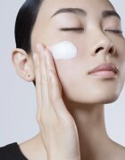 Helena Rubinstein Re-Plasty Age Recovery nappali nyugtató krém az érzékeny arcbőrre 100 ml