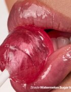 ICONIC London Lustre Lip Oil hidratáló olaj az ajkakra árnyalat Sugar Mama 6 ml