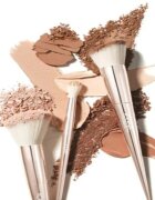 ICONIC London Ultimate Brush Set Ecsetkészlet táskával