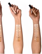 Inglot All Covered magas fedésű korrektor a szem alatti sötét karikákra árnyalat 104 4.2 ml