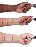 IT Cosmetics Bye Bye Dark Spots krémes fedő korrektor hölgyeknek 58 Deep Neutral 7 ml