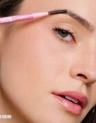 Jeffree Star Cosmetics Brow Designer Pencil precíz szemöldökceruza árnyalat Star Red 0.15 g