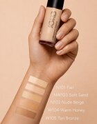 JOKO Luminous Touch könnyű alapozó az egységes tónusú bőrért árnyalat 104 Warm Honey 30 ml
