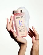 Kérastase Gloss Absolu Bain Hydra-Glaze sampon a fénylő és selymes hajért 250 ml