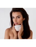 Kérastase Specifique Masque Rehydratant maszk száraz és érzékeny hajra 200 ml
