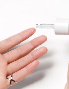 Kiehl's Dermatologist Solutions Truly Targeted Blemish-Clearing Solution szérum az aknés bőrre hölgyeknek 15 ml
