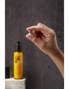KMS Curl Up Perfecting Lotion styling tej a hullámos és göndör hajra 100 ml