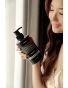 KUNDAL Honey & Macadamia Cherry Blossom természetes sampon száraz és sérült hajra 500 ml