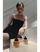 KUNDAL Objet Satin Glow Shimmer Oil csillogó olaj hidratáló hatással árnyalat Sparkling Wine Rose 45 ml