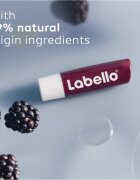 Labello Blackberry Shine hidratáló ajakbalzsam 4.8 g