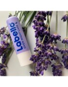 Labello Over Night Care regeneráló szájbalzsam levendulával 4.8 g