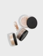 Lily Lolo Mineral Foundation ásványi púderes make - up árnyalat Porcelain 10 g