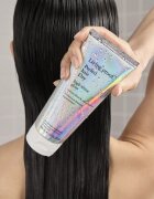 Living Proof Perfect Hair Day fogfény a matt hajért 200 ml
