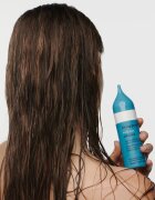 Living Proof Scalp Care Exfoliator mélytisztító peeling zsíros fejbőrre korpásodás ellen 100 ml