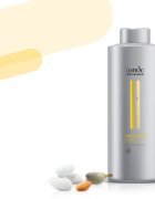 Londa Professional Visible Repair hajerősítő sampon a sérült hajra 1000 ml