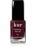 LONDONTOWN Kur Perfecting Nail Veil erősítő körömlakk árnyalat Cherry Cola 12 ml