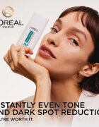 L’Oréal Paris Bright Reveal világosító tonizáló fluid a sötét foltok ellen SPF 50+ Light 50 ml