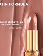 L’Oréal Paris Color Riche selyem rúzs hidratáló hatással árnyalat 570 WORTH IT INTENSE 4.7 g