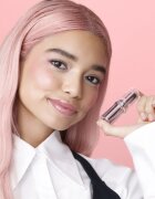 L’Oréal Paris Color Riche Shine magas fényű rúzs árnyalat 111 Pink Wonderland 4.8 g